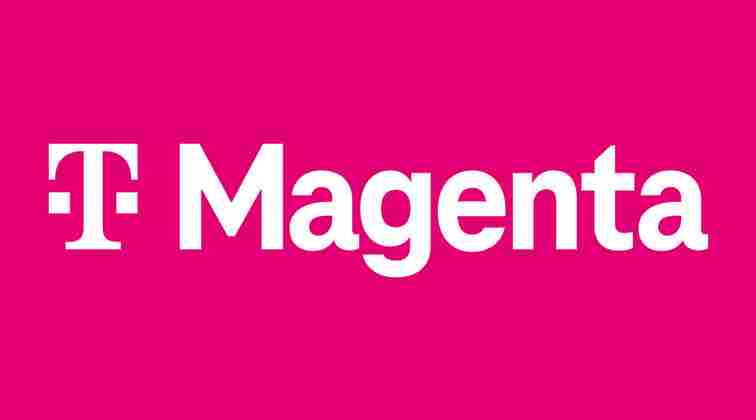 MAGENTA